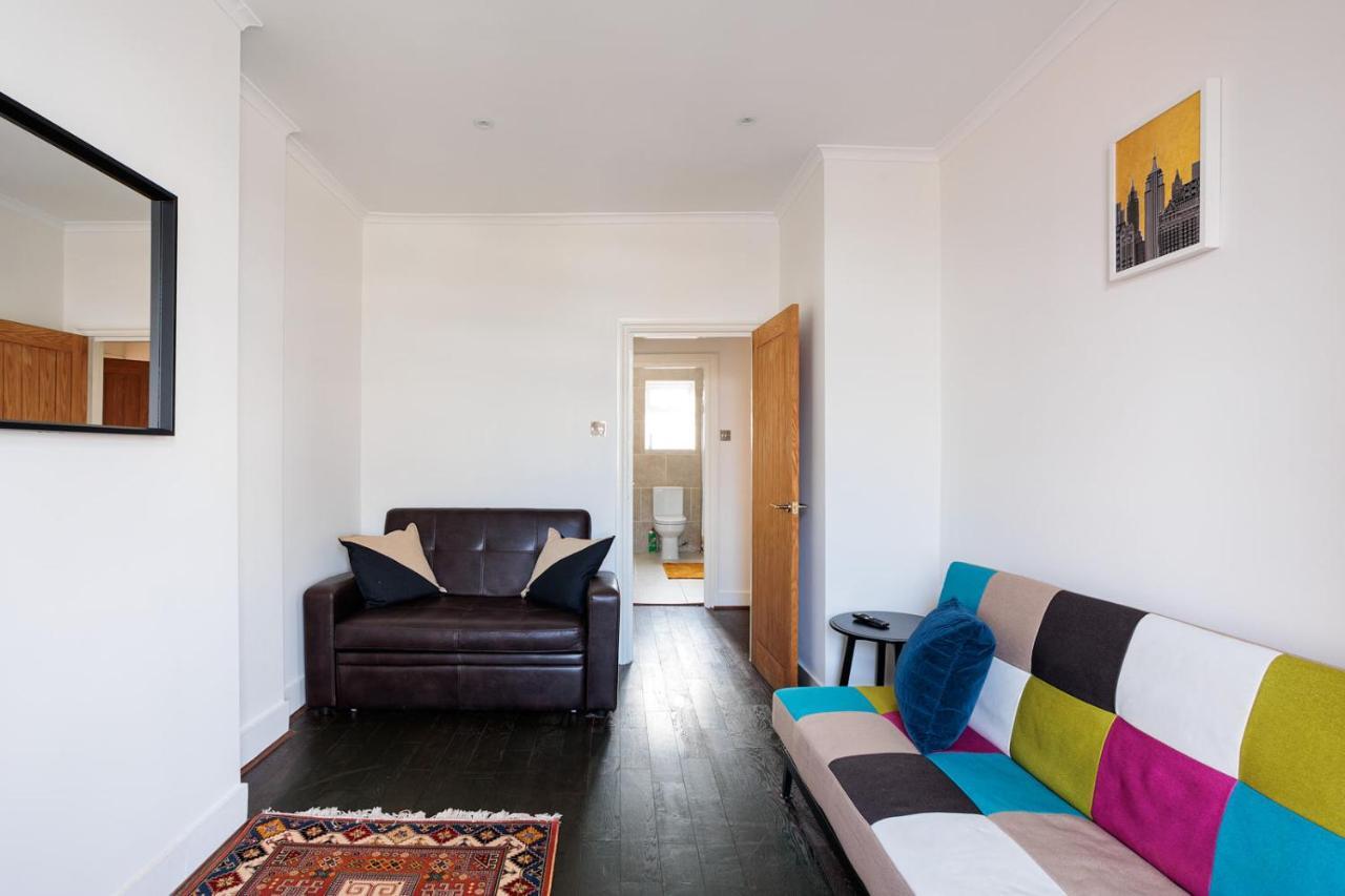 Entire Luxurious Flat Sleeps 4 Persons Apartman London Kültér fotó