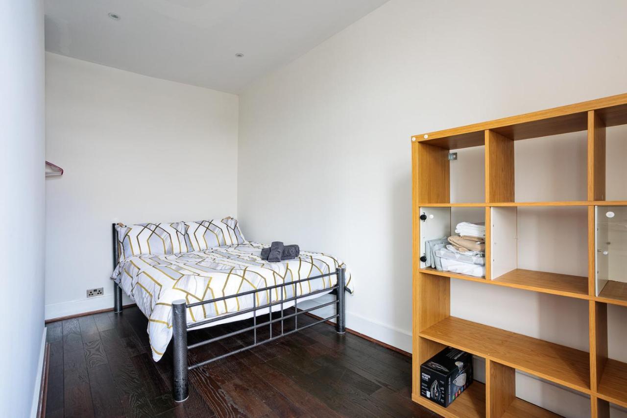 Entire Luxurious Flat Sleeps 4 Persons Apartman London Kültér fotó
